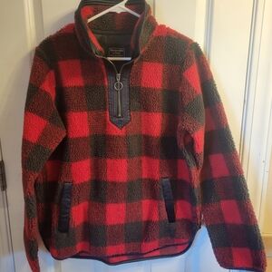 Women's Abercrombie & Fitch Black and Red Buffalo Plaid Fleece
